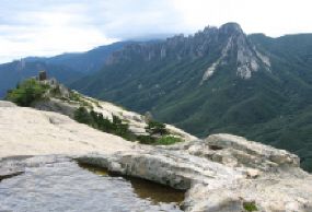 미시령에서 바라본 울산바위