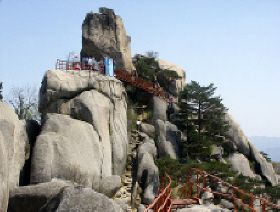 울 산 바 위